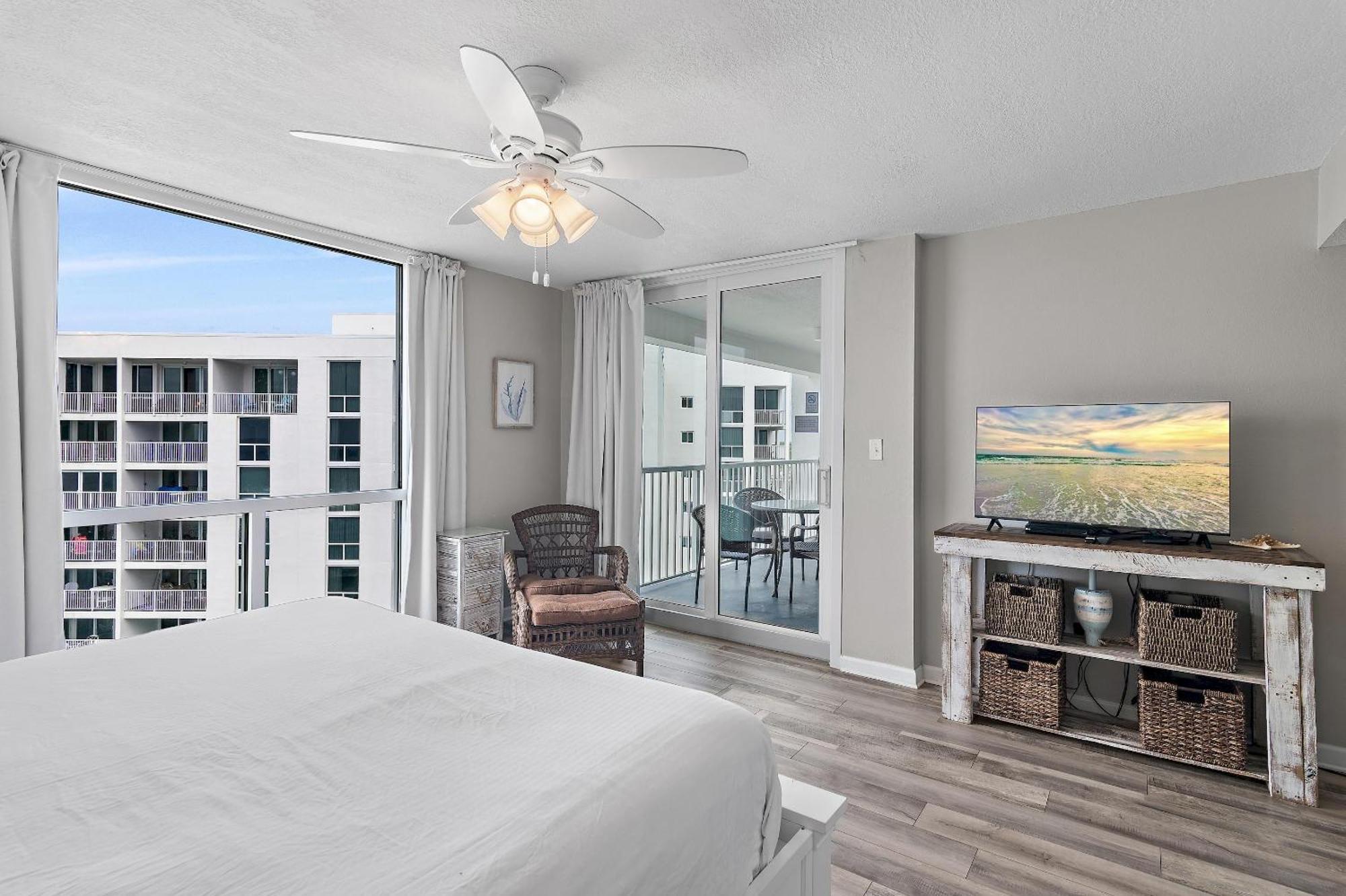 Shoreline Towers 1114 Apartment Destin
